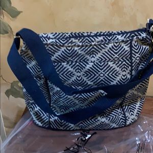 Thirty one casual carry all